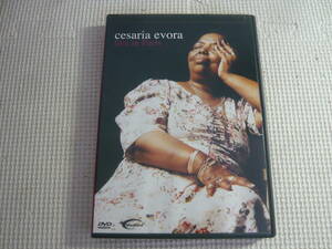 海外版DVD《Cesaria Evora/LIVE INPARIS》中古