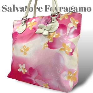 Salvatore Ferragamo　サルバトーレフェラガモ　トートバッグ　フラワー　花柄　ピンク　ハンドバッグ　ナイロン カーフ レザー 本革