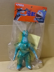 a Lynn dou Bear model sofvi standard sack entering * unopened made in Japan [ Ultraman Taro ]
