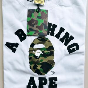 ア ベイシング エイプ（A BATHING APE ）Tシャツ