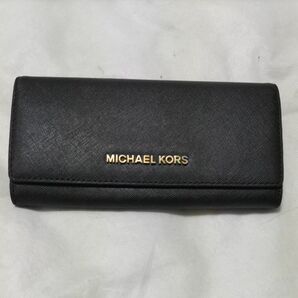 超美品　マイケルコースのレザー長財布