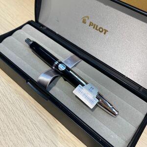 ③【ジャンク品/送料無料】PILOT パイロット 万年筆 キャップレスデシモ FCT-15SR-B 極細字 ブラック【1点】