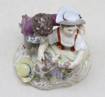 マイセン Meissen 羊飼いの子供と子羊　フィギュリン 陶器人形 置物 男女 アンティーク_画像3