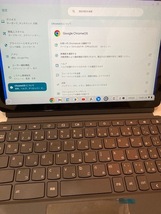 8674♪中古　Lenovo Google Chromebook Ideapad Duet タブレット ノートパソコン　4GB 128GB　現状品_画像3