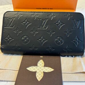 新品同様！ ルイヴィトン LOUIS VUITTON 財布 長財布　ジッピーウォレット