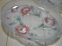 食器　ガラス皿　2枚　花柄　アンティーク　昭和レトロ　中古_画像2