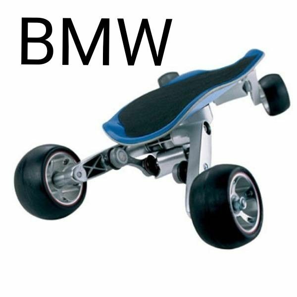 【未使用品】BMW Street Carver（BMWストリートカーバー）スケートボード SONYウォークマンケース付き