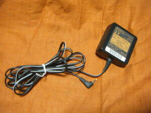 *SONY Sony original AC adaptor charger power cord AC-ES3010K2 3V*