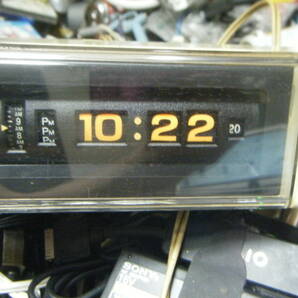 ●Sankyo サンキョー 電気コード式 デジタル ぱたぱた時計 置き時計 目覚まし時計 612Z  ホワイト●の画像5