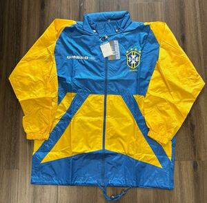 タ　タグ付き　90's UMBRO アンブロ ブラジル代表 ナイロンジャケット