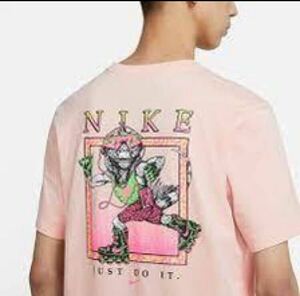 カ　NIKE　ナイキ　イグアナ Tシャツ　アメカジ　薄ピンク　半袖