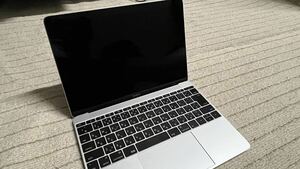 Apple Retina ノートパソコン 