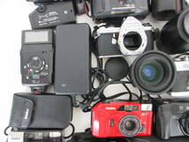 1円～ 中古 ジャンク カメラ レンズ 大量 フィルムカメラ まとめ (コンパクトカメラ レンズ など ）部品 パーツ取り ／②_画像7