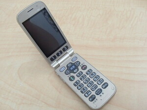 docomo ドコモ F-08C ゴールド ＃62830...