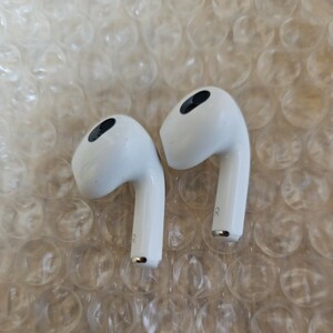 Apple AirPods ワイヤレスイヤホン イヤホンのみ エアポッズ A2565 3世代 Rのみ2個 通電不明未確認ジャンク