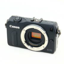 Canon ミラーレス一眼カメラ EOS M ボディ ブラック EOSMBK-BODY #2405038_画像2