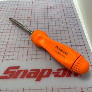 Snap-on ラチェッティングスクリュードライバー　SSDMR4BO