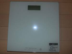 オーム電機 デジタル体重計 HBK-T100-W