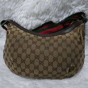 GUCCI グッチ シェリーライン ショルダーバッグ 斜め掛け GGキャンバス クロスボディ ショルダー バッグの画像3