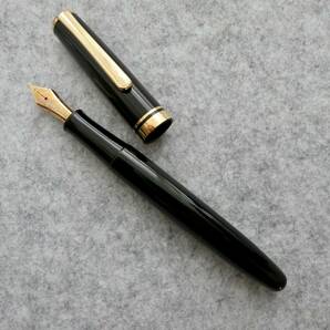 プラチナ万年筆 #3776 スタンダード 14K 太字 エボナイト製ペン芯の画像1