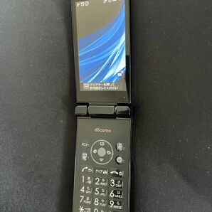 中古美品　SH-02L AQUOS ケータイ ブラック SIMフリー 中古 ガラケー 本体　ドコモ sh02lbk8mtm