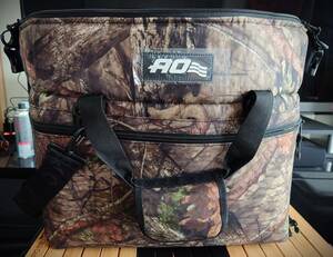 エーオークーラーズ AO Coolers 24パック キャンバス ソフトクーラー　迷彩カラー　モッシーオーク　 AO24CAMO 23L 