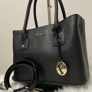 【美品】 FURLA フルラ リンダ ハンドバッグ 2way ショルダーバッグ 黒 レザー