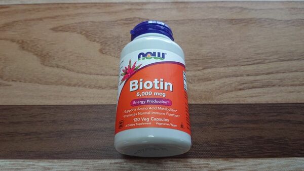 1個 Biotin ビオチン 5000mcg 120粒 NOW Foods ナウフーズ サプリメント 美容