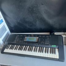 F94 170サイズ発送　中古　YAMAHA PSR-630 ヤマハ 電子キーボード 電子ピアノ 61鍵 ヤマハ 音出しの確認してます_画像1