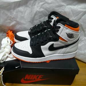 Nike GS Air Jordan 1 Retro High OG &#34;Electro Orange&#34; 575441-180