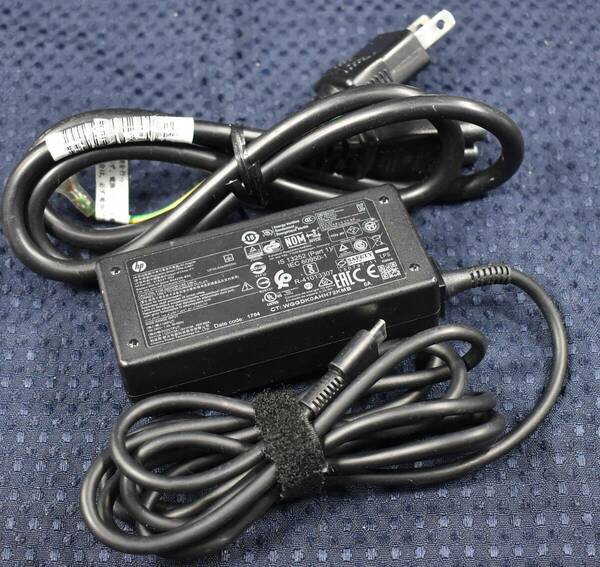 (送料無料) HP TPN-CA01/TPN-DA01 USB Type-C 45W 15V-3A 12V-3A 5V-2A ACアダプタ A045R059L (HP Elite x2 1012 G1等対応 (管:HaN-8F