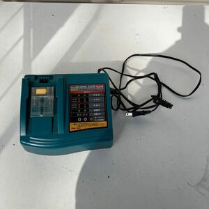 makita 急速充電器 7.2-14.4V 専用 モデル DC14RC マキタ 電動工具品 充電器 工具用品 AC100V専用 検）バッテリー 電動工具 大工用品