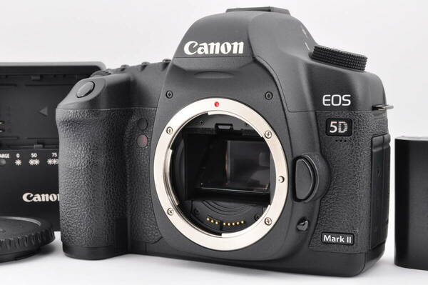 ＃FE15 Canon EOS 5D Mark II 21.1MP シャッターカウント9051(6%) 超低シャッターカウント