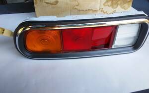 Honda　Z360　　Tail lampランプ　left側? 未使用品? 