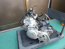 改造車現状ジャンク扱い RGV250 R ガンマ VJ21A (L) エンジン 部品取りや修復用 VJ22A 写真で分かる方 ガンマ250_画像1
