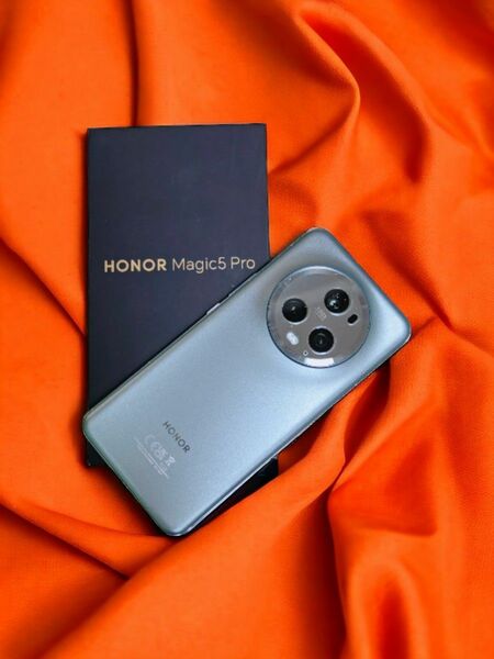 美品　Honor Magic5 Pro 5g　SnapDragon8Gen2/12GB/ 512GB　グローバル版　SIMフリー　