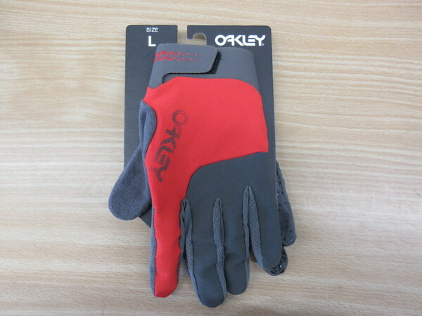 【セール品】OAKLEY・オークリー　OFF CAMBER MTB GLOVE　レッド/Lサイズ