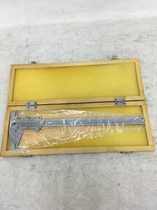 【未使用品】ノギス　0-200mm VERNIER CALIPER / IT32M9M2BJC0