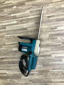 【中古品】makita マキタ 400mm 電気チェーンソ MUC400　/　ITVNWXAGUCSK