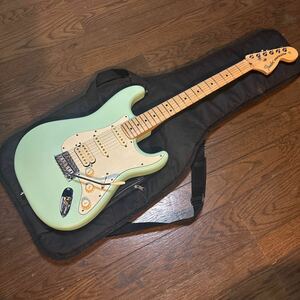 FENDER USA American Performer Stratocaster HSSFender электрогитара STRATOCASTER Fender Stratocaster крыло Satin Surf Green