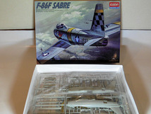 ＊1/48 アカデミー P-47D "NOSE ART"2211 1/72 F-86F セイバー1629 おまけ付４点セット 新品＊_画像7