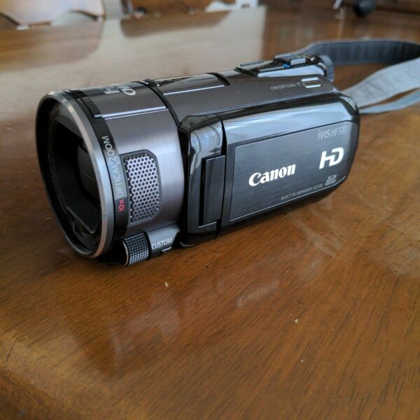 Canon IVIS HF S10 キャノン　ハンディーカム　予備バッテリー付