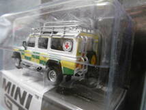 未開封新品 MINI GT 1/64 mijo Exclusives Land Rover defender 110 British Red Cross Search & Rescue_画像4