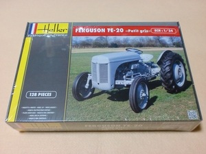 エレール 1/24 ファーガソン TE-20 トラクター “ルプチグリー” Ferguson TE-20 Petit Gris Farm Tractor Heller 81401