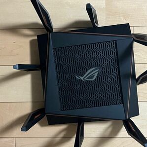 ASUS ROG Rapture GT-AX11000 WiFiルーター