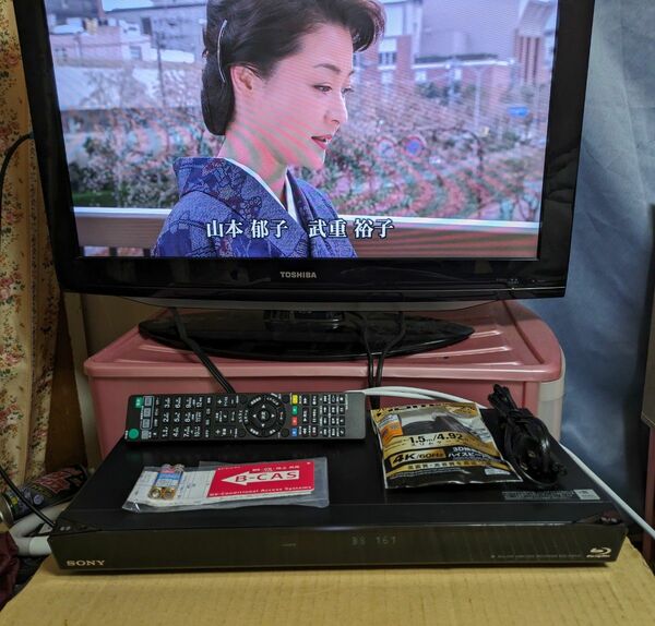 ②SONY ブルーレイレコーダー BDZ-EW510【完動品】【リモコンは各メーカーのテレビの設定出来ます】