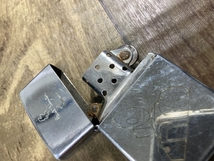 U4a ZIPPO ジッポー ポールスミス シルバーカラー 中古現状品 着火未確認 喫煙グッズ コレクション MADE IN USA_画像5