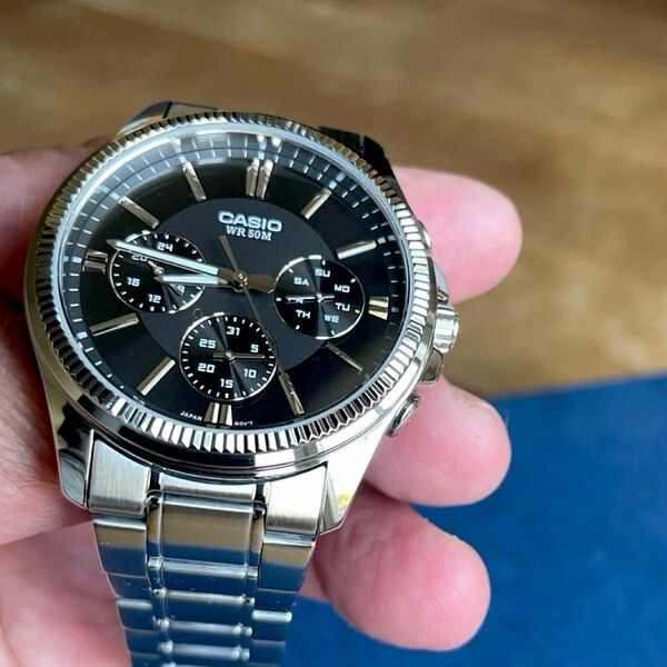 カシオ　アナログ腕時計　クロノグラフ　海外モデル　新品　プレゼント　お祝い用
