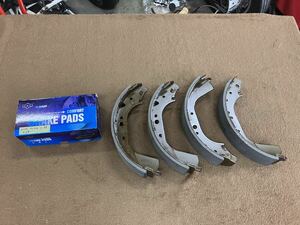 Nissan F24 Atlas リアNew item フロント中古良品 Brakeパッド前後set