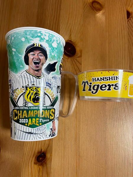 阪神タイガース　甲子園球場用ビアカップホルダー＋CS優勝記念ビアカップ　激レア品